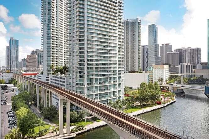 690 SW 1st Ct # 1506, Miami, FL 33130