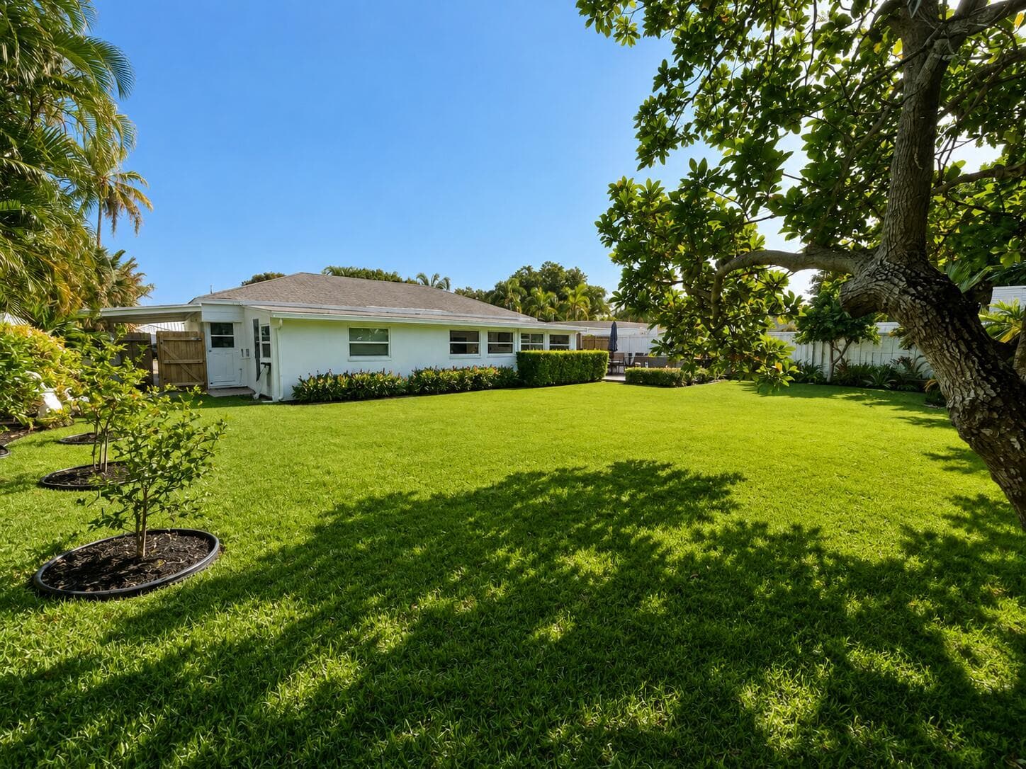 124 Mayfield Road, Lantana, FL 33462 photo 4
