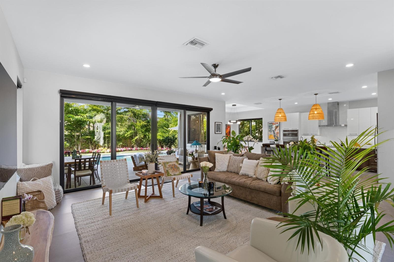 238 SE 4TH Avenue, Delray Beach, FL 33483 photo 3
