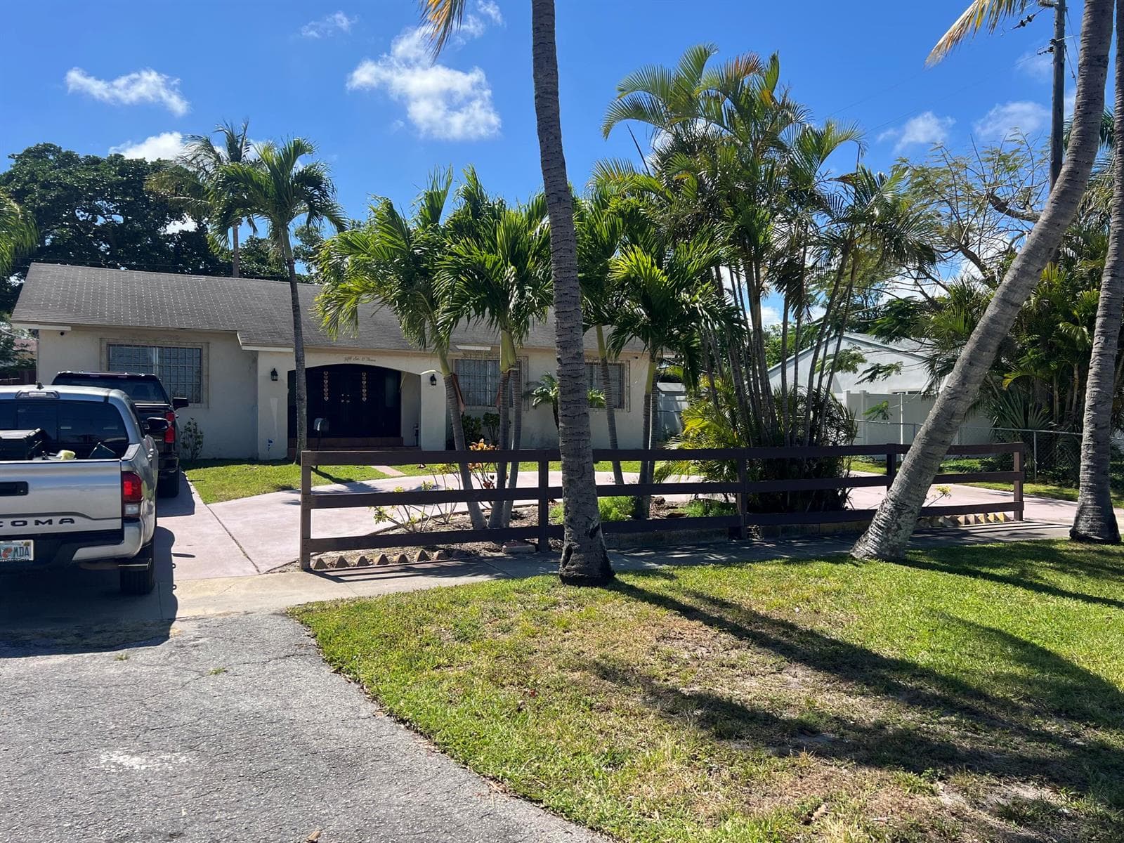 5603 Parker Avenue, West Palm Beach, FL 33405 photo 2