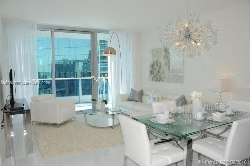 200 Biscayne Boulevard Way # 3809, Miami, FL 33131 photo 5