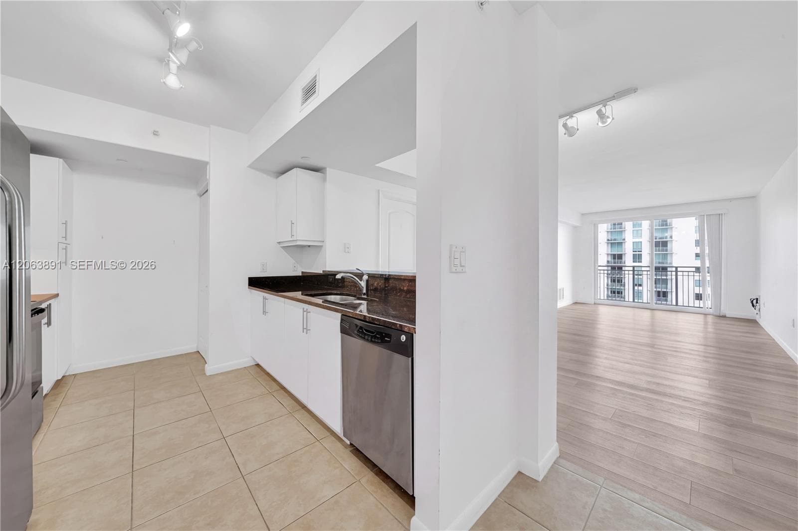7350 SW 89th St # 2008S, Miami, FL 33156 photo 5