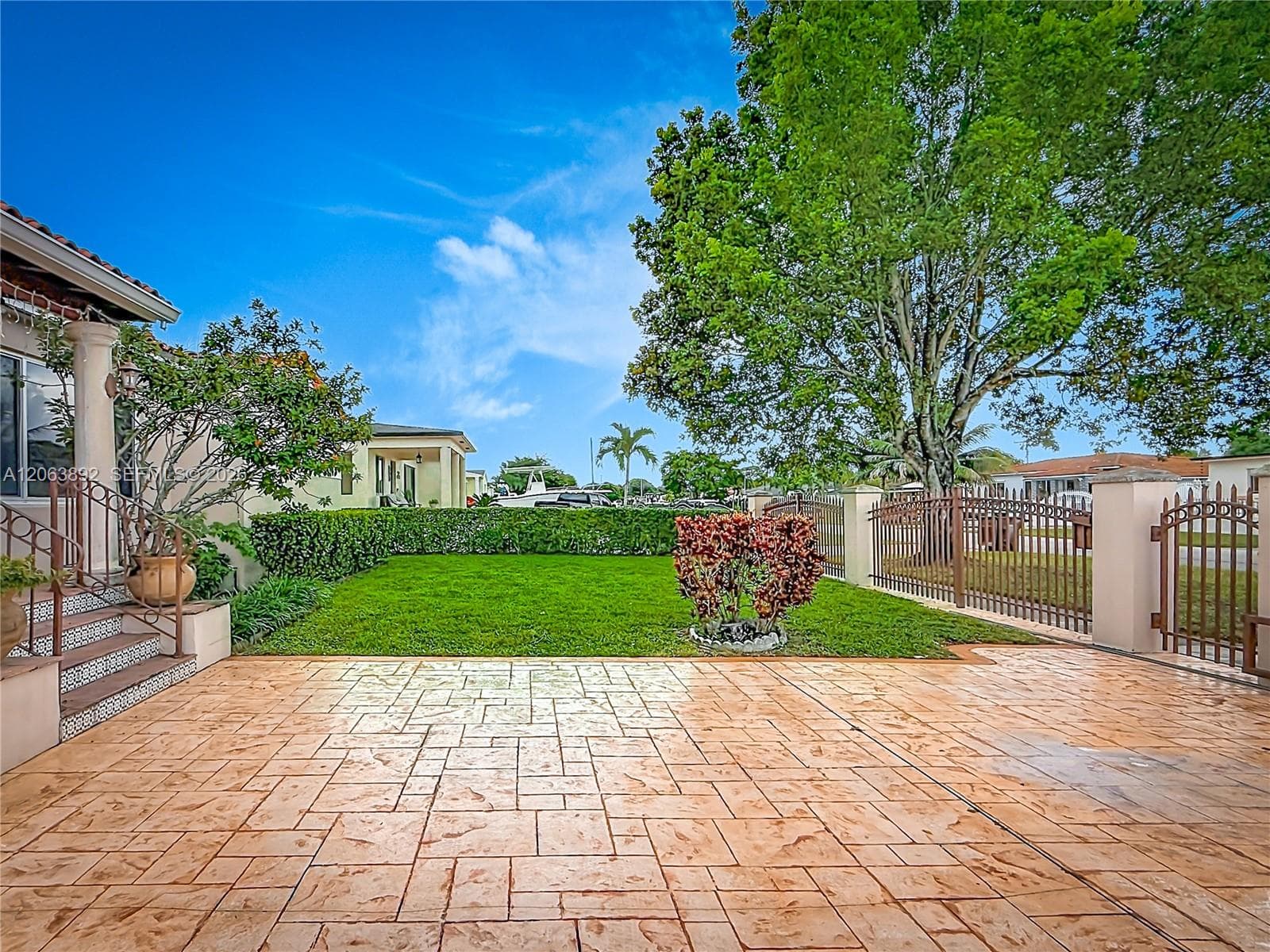 145 W 57th St, Hialeah, FL 33012 photo 5