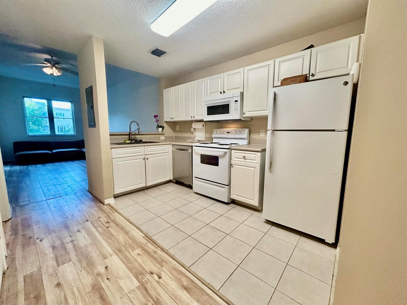 1209 MAIN Street # 307, Jupiter, FL 33458 photo 5