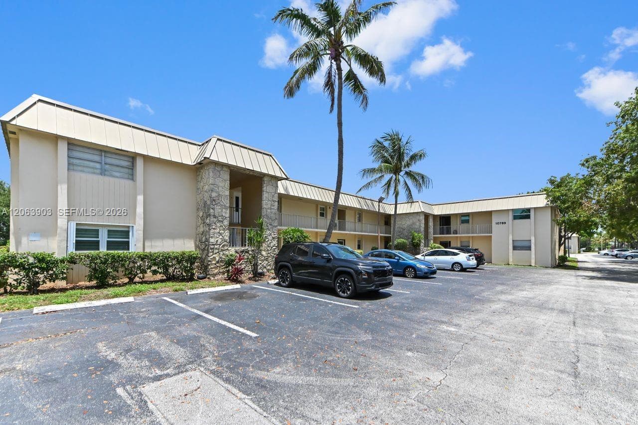 10789 N Military Trl # 9, Palm Beach Gardens, FL 33410