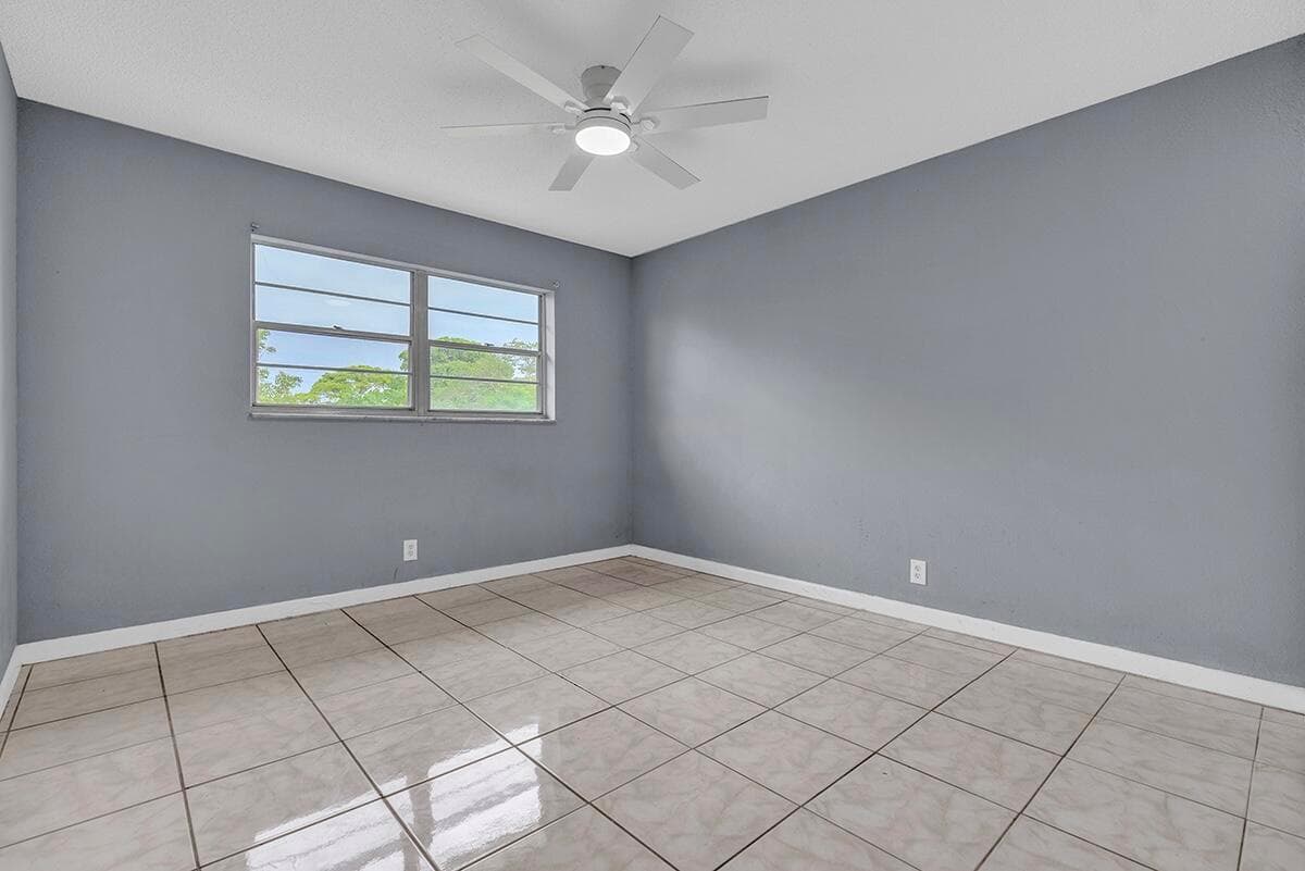 340 NW 19th Street # 308, Boca Raton, FL 33432 photo 5