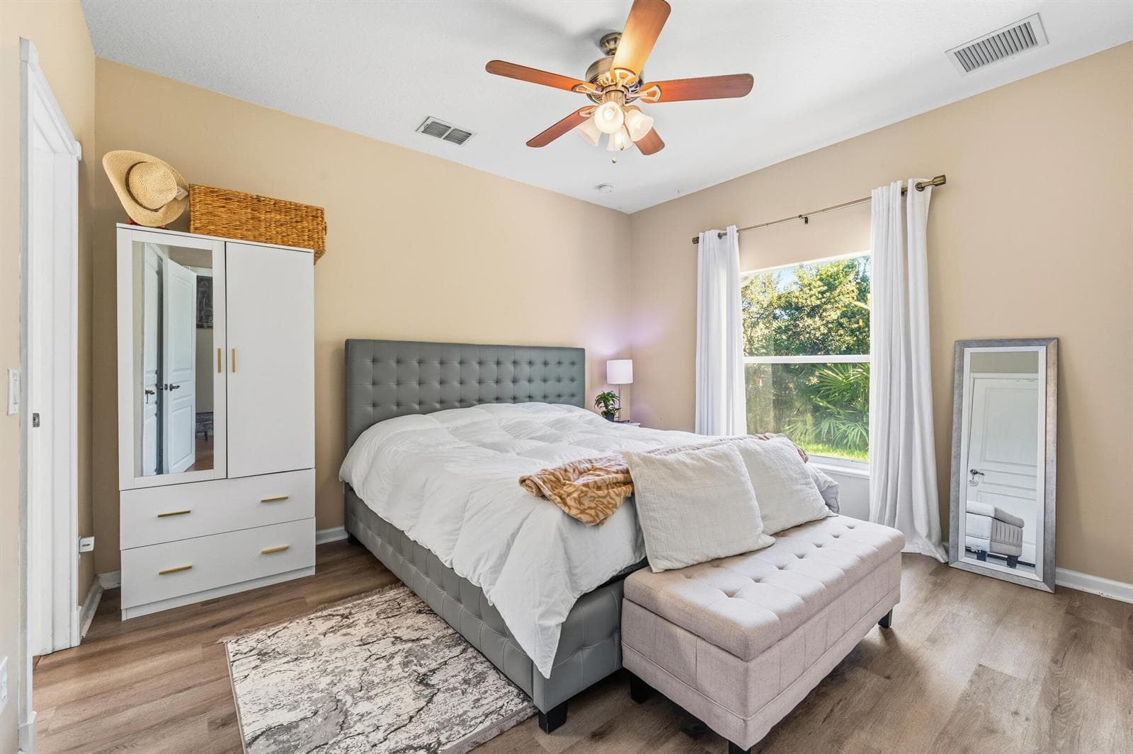624 NE BENT PADDLE Lane, Port St. Lucie, FL 34983 photo 3