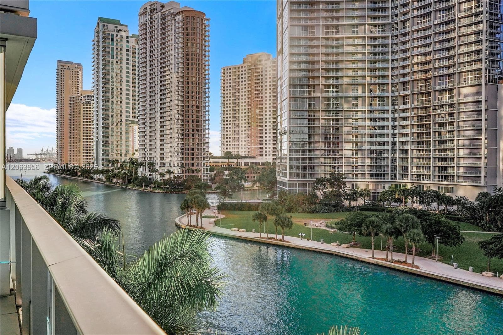 200 Biscayne Boulevard Way # 503, Miami, FL 33131 photo 5