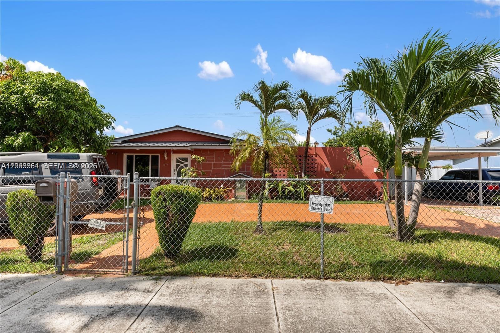 1211 NW 179th St, Miami Gardens, FL 33169 photo 2