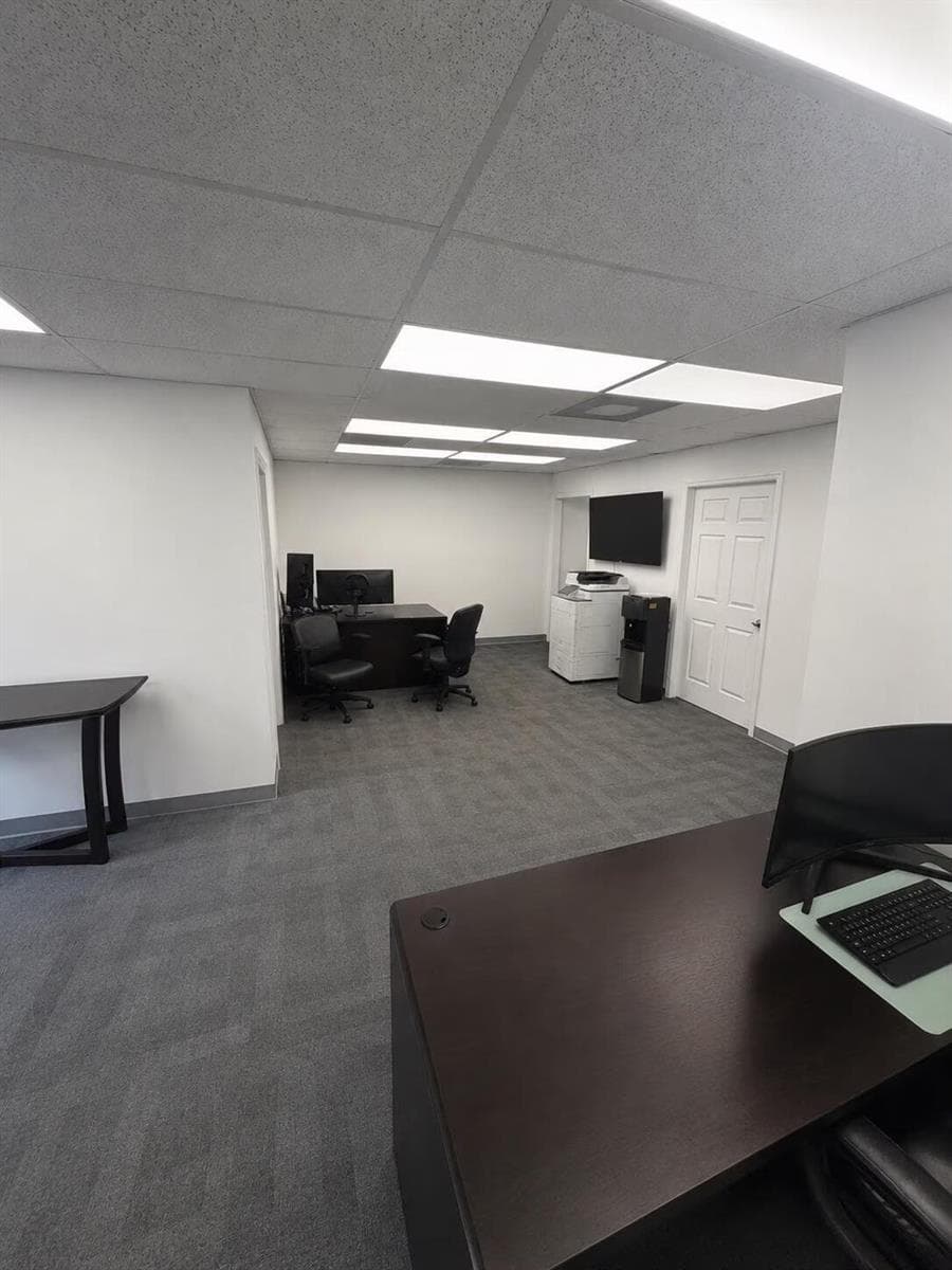 4100 N POWERLINE Road # G1-G5, Deerfield Beach, FL 33073