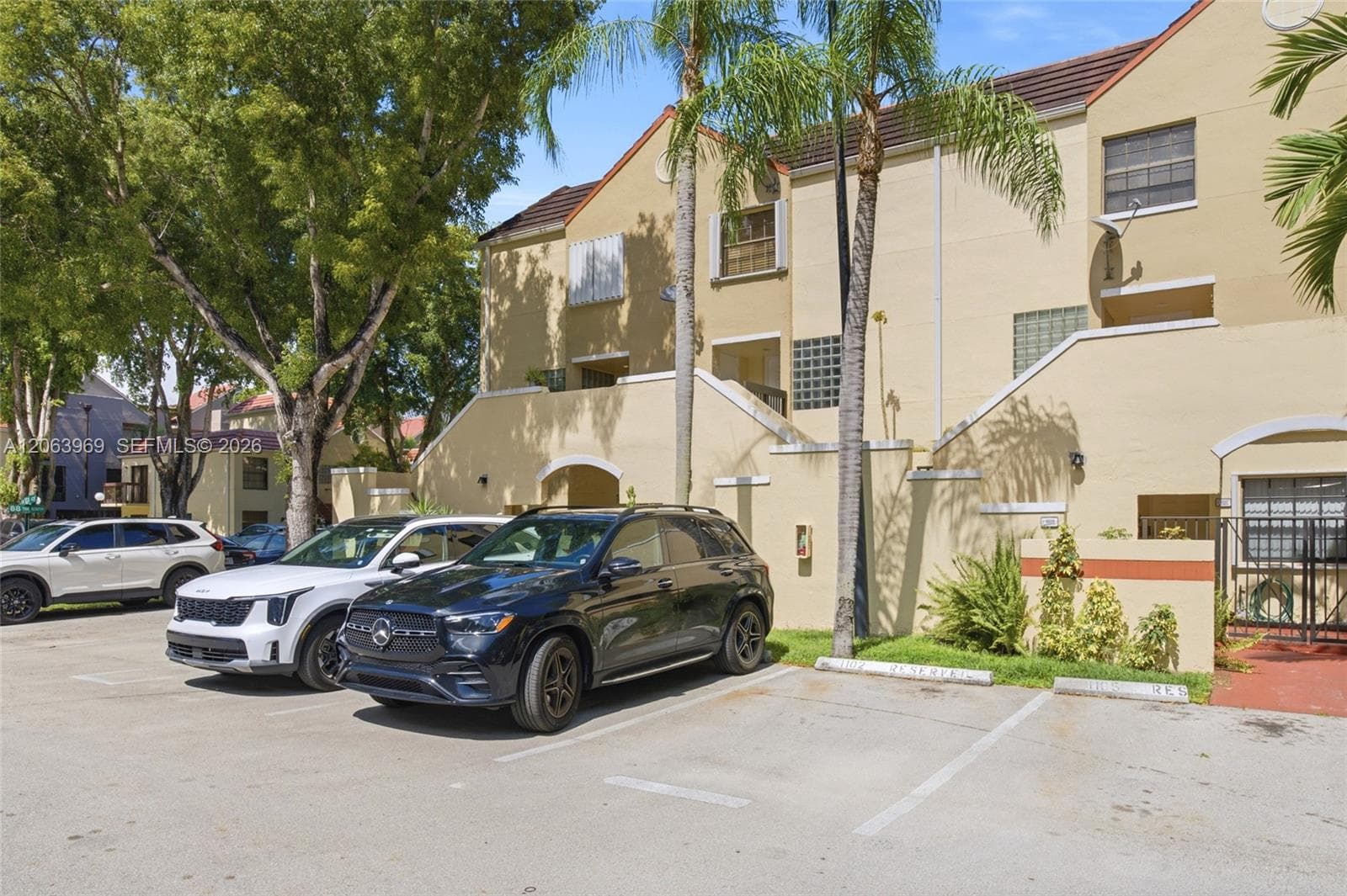 8855 SW 131st Ct # 202, Miami, FL 33186 photo 2
