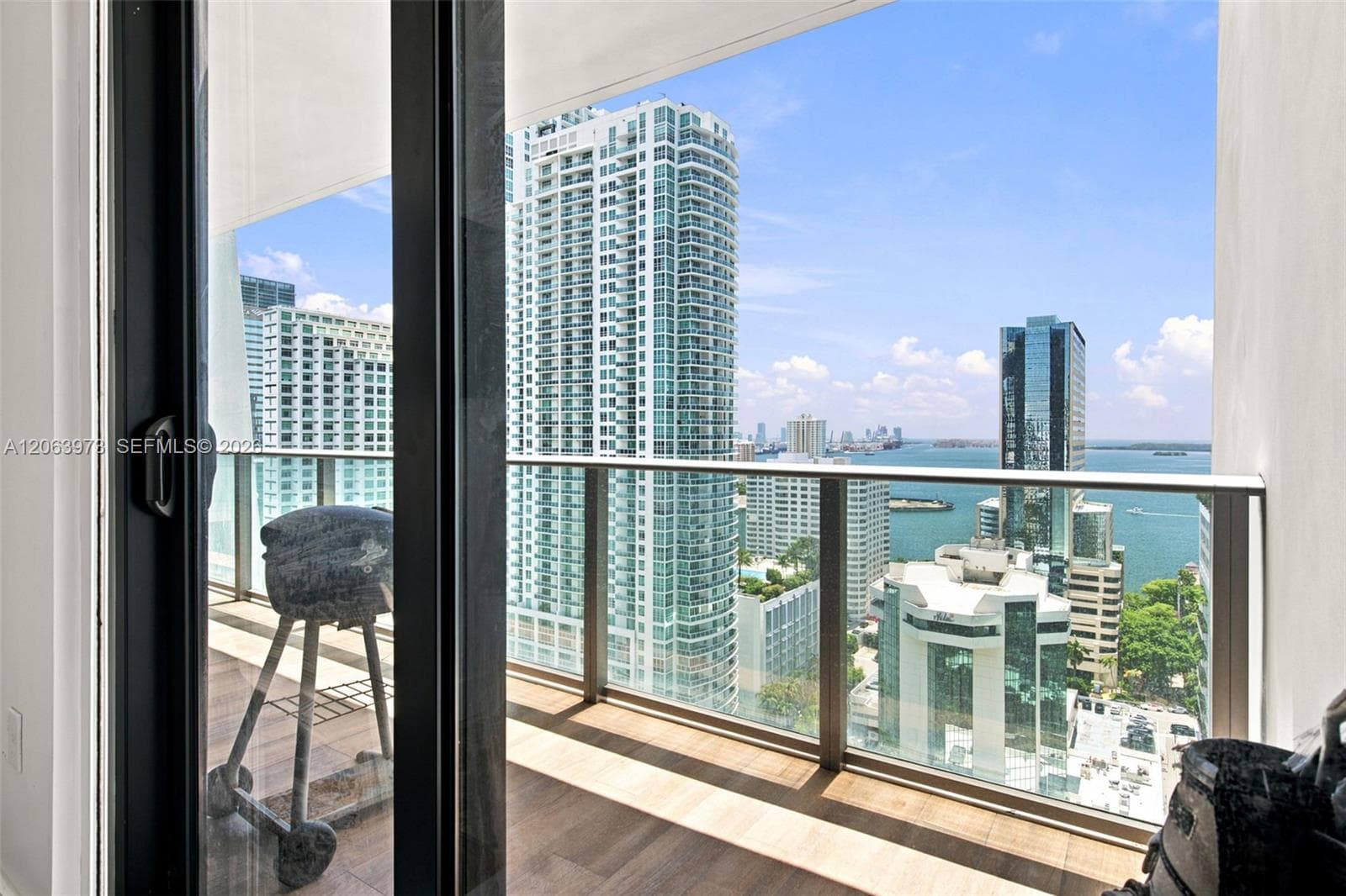 1010 Brickell Ave # 2403, Miami, FL 33131 photo 5