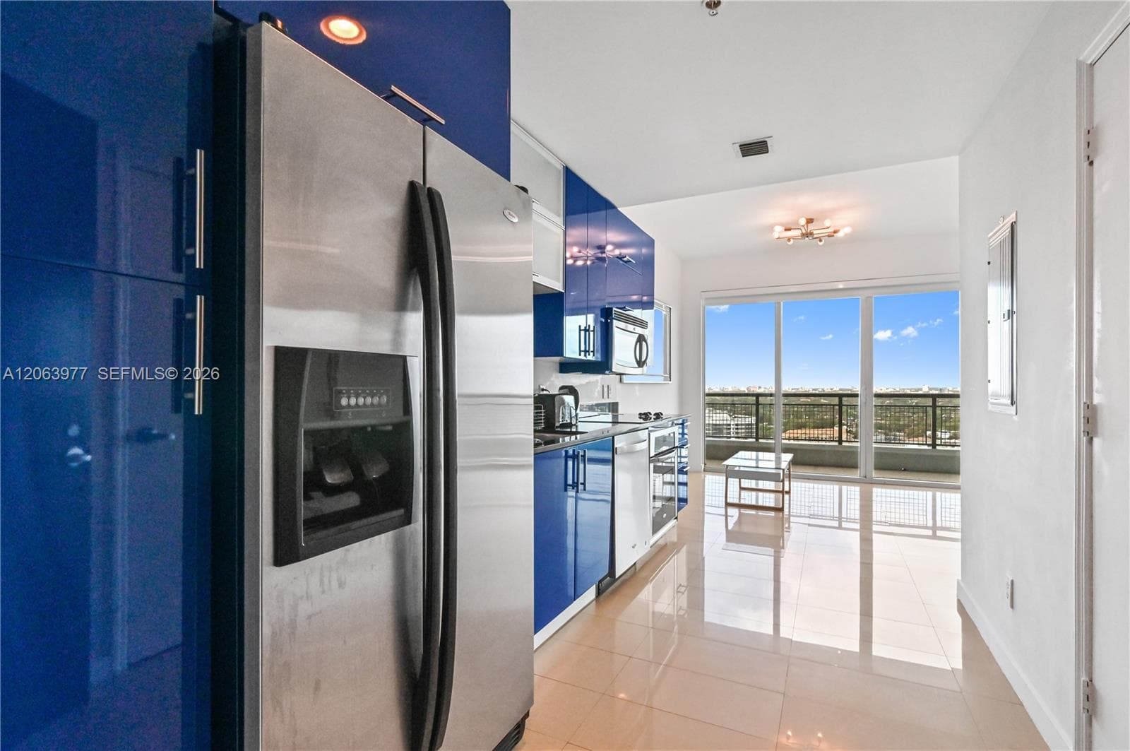 60 SW 13th St # 1619, Miami, FL 33130 photo 2