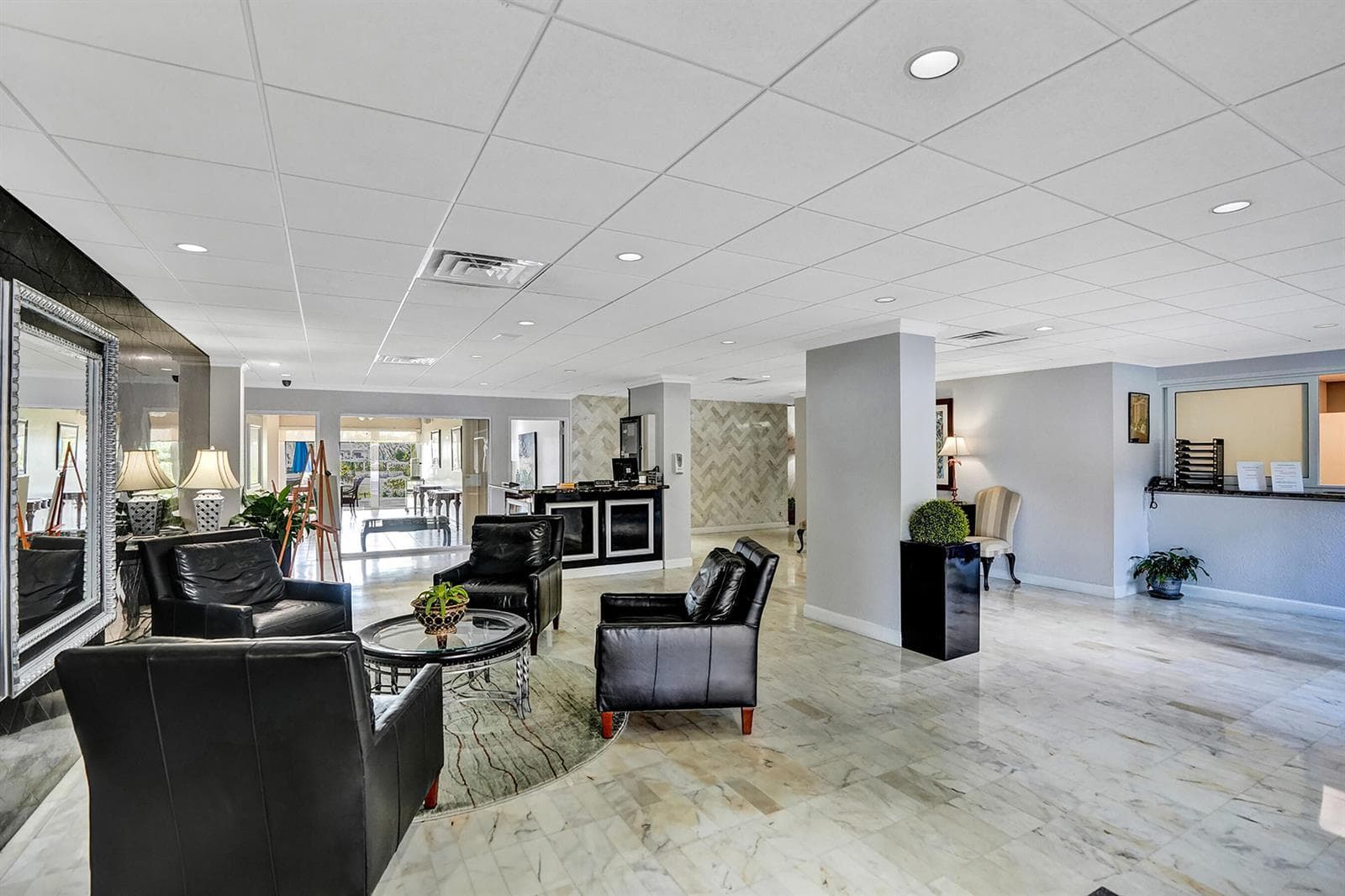 3233 NE 34th Street # 214, Fort Lauderdale, FL 33308 photo 2