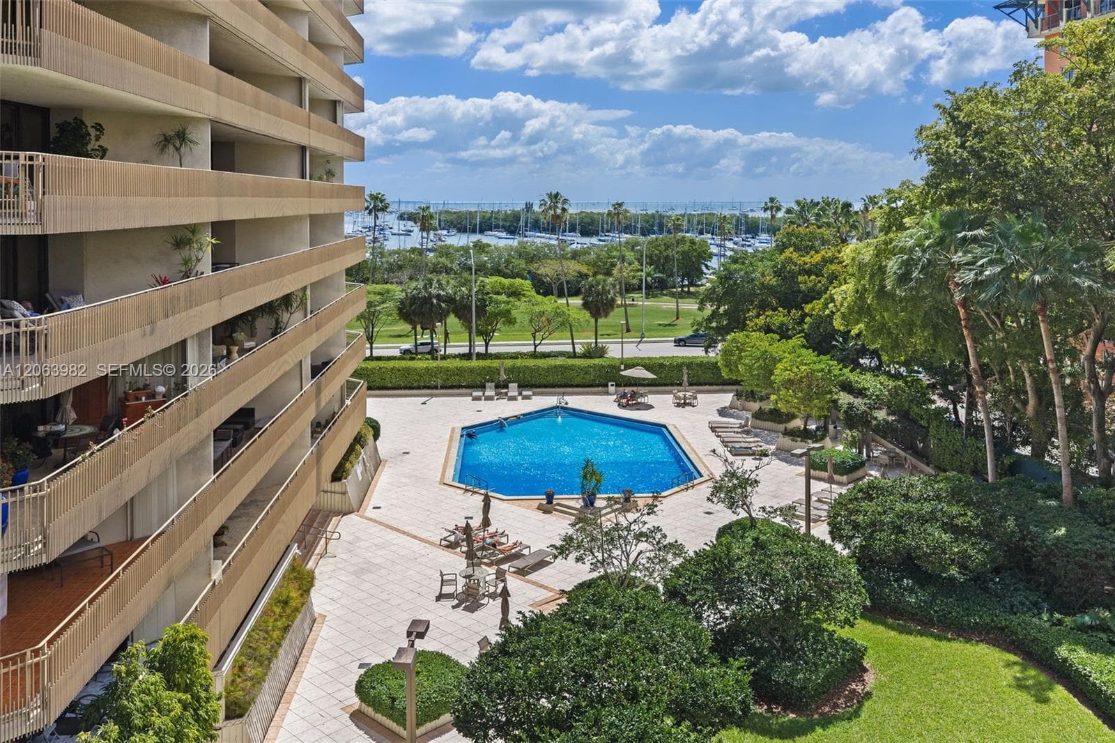 2901 S Bayshore Dr # 8E, Coconut Grove, FL 33133 photo 3