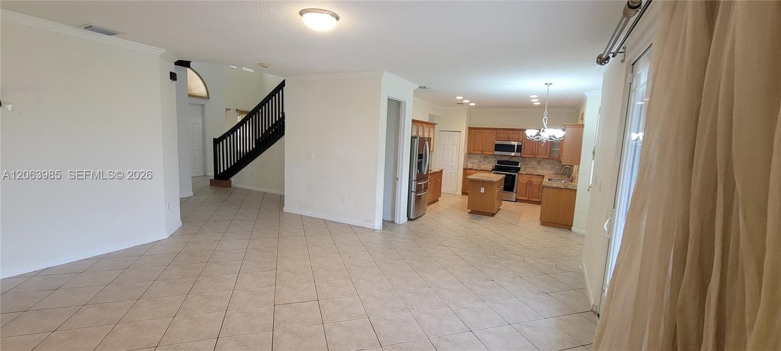 8765 SW 208th St, Cutler Bay, FL 33189 photo 4