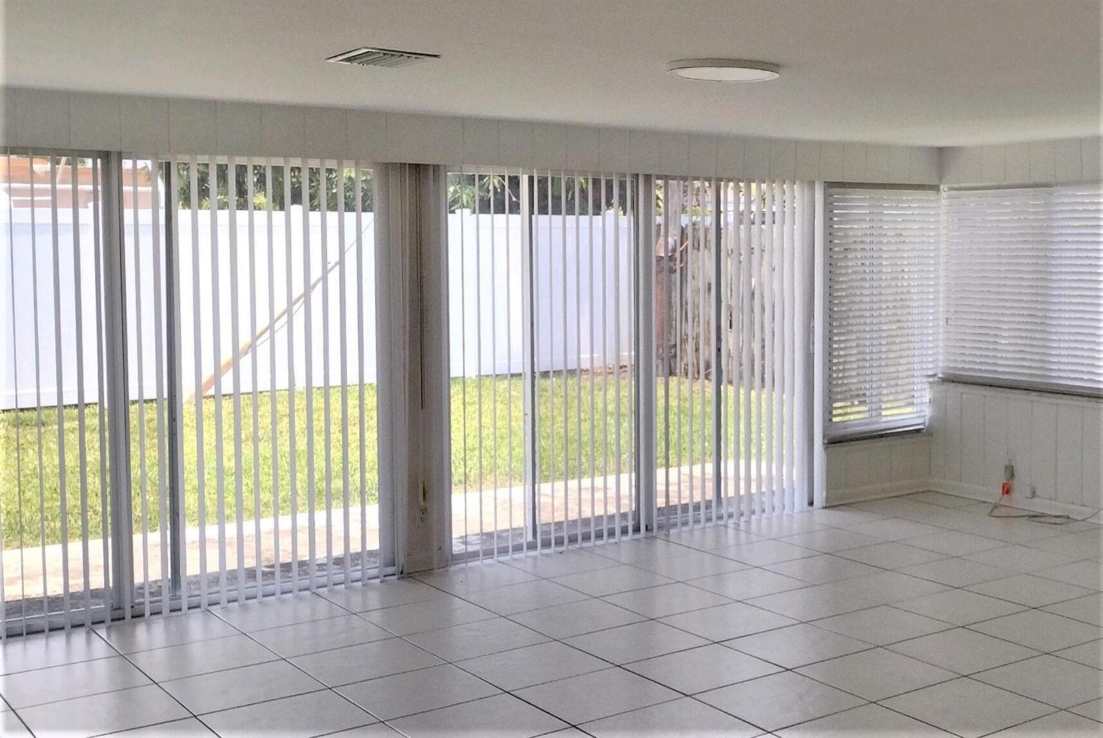 2145 NE 4th Court, Boca Raton, FL 33431 photo 5