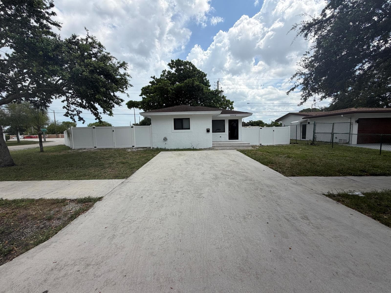 7000 TYLER Street, Hollywood, FL 33024 photo 2