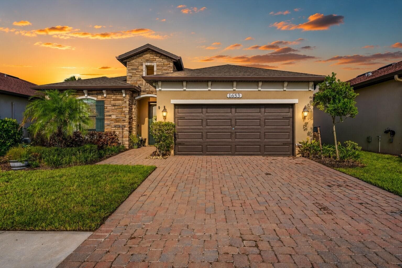 1653 Willows Square, Vero Beach, FL 32966
