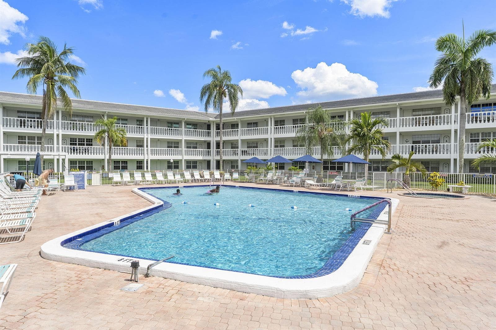 5208 NE 24TH Terrace # F124, Fort Lauderdale, FL 33308 photo 3