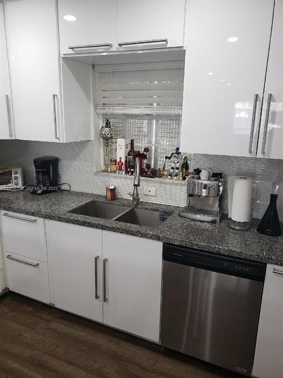 5170 SW 40TH Avenue # 8E, Dania Beach, FL 33314 photo 3