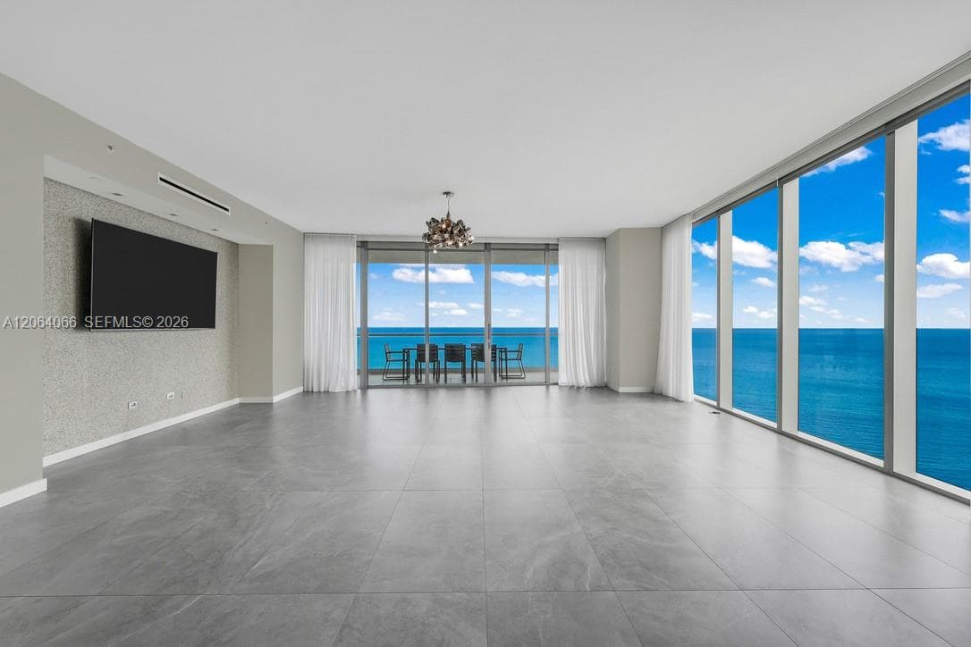 18501 Collins Ave # 1804, Sunny Isles Beach, FL 33160 photo 3