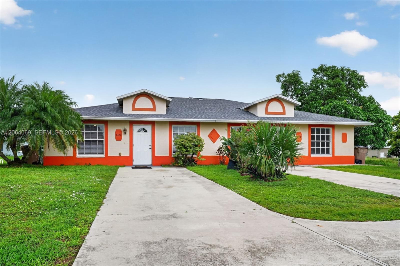 2420/2422 S Vernon, Lehigh Acres, FL 33913 photo 2