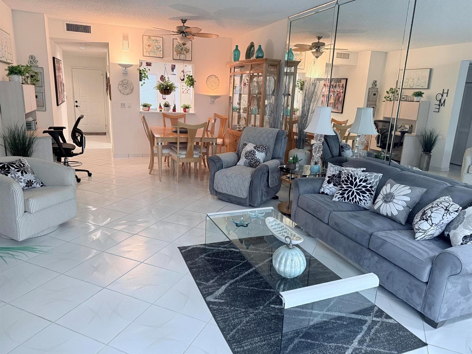 6241 POINTE REGAL Circle # 404, Delray Beach, FL 33484 photo 3