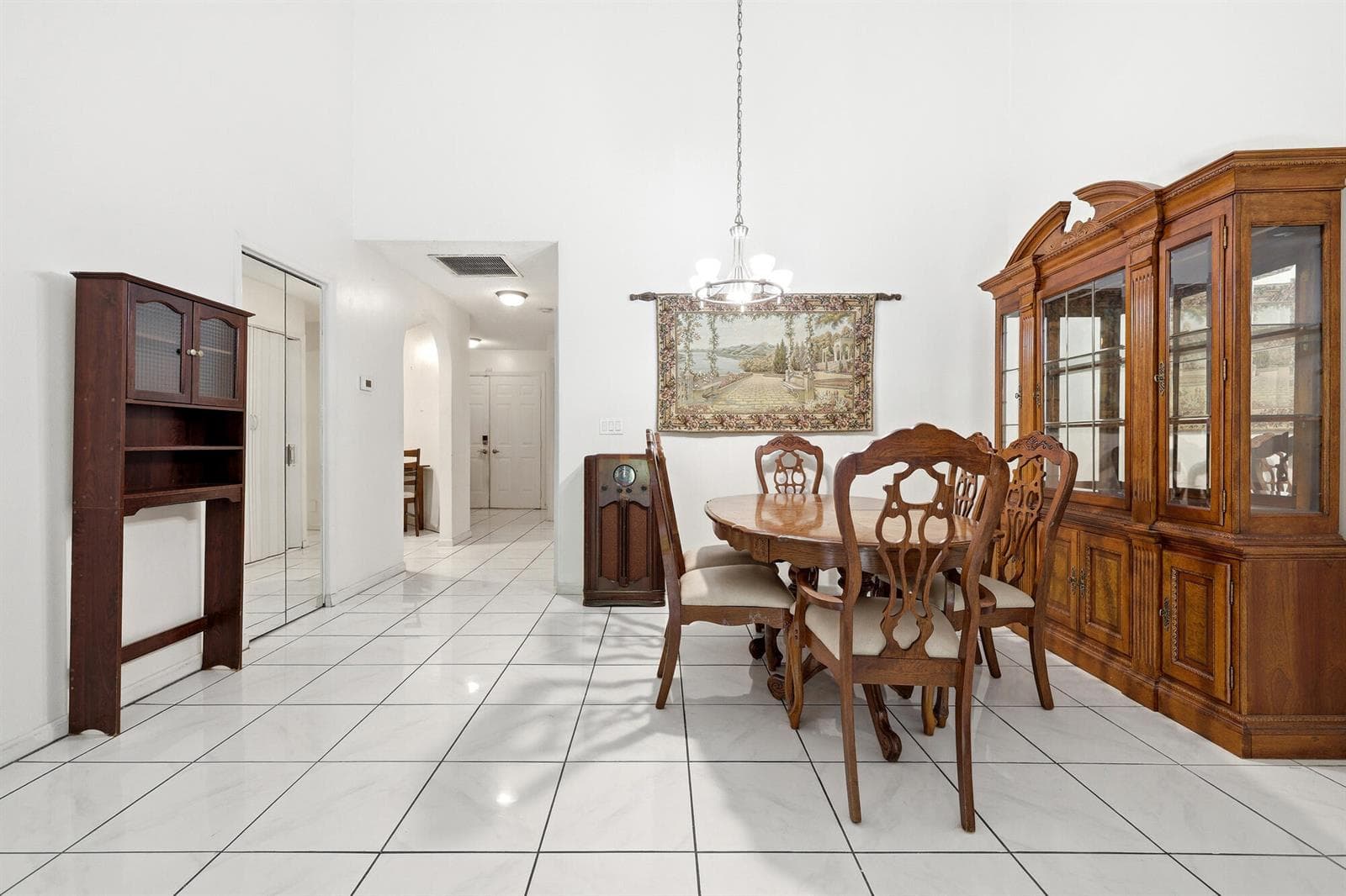 120 Sunshine Boulevard, Royal Palm Beach, FL 33411 photo 4