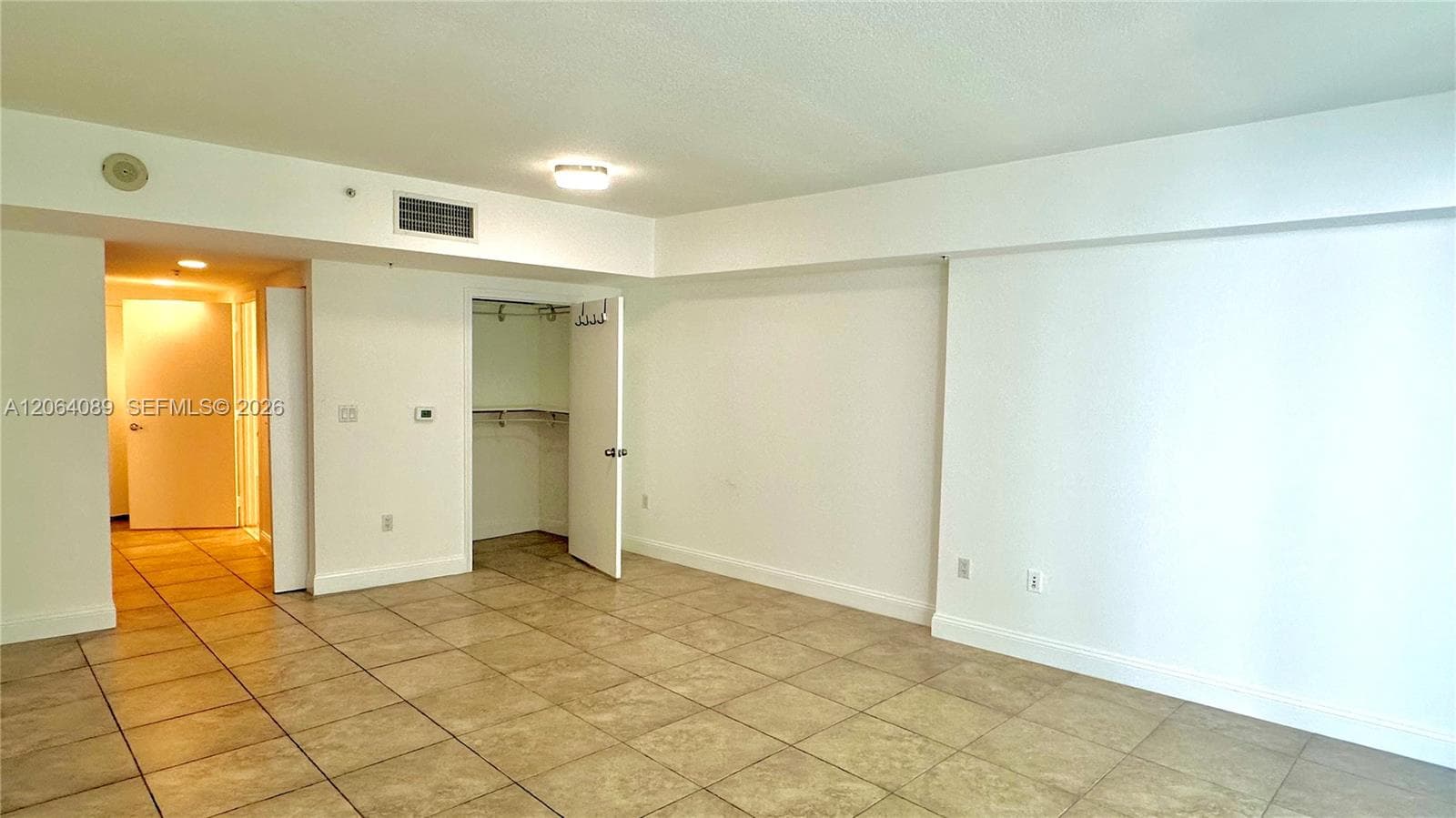 1750 N Bayshore Dr # 2607, Miami, FL 33132 photo 5