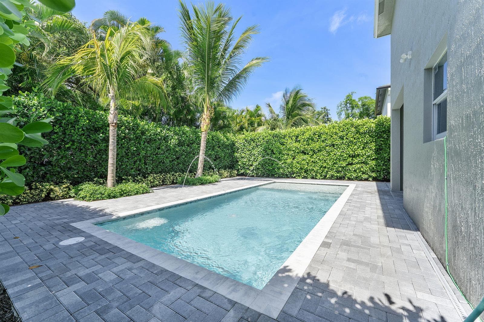 430 LUCKY Lane, Delray Beach, FL 33444 photo 2