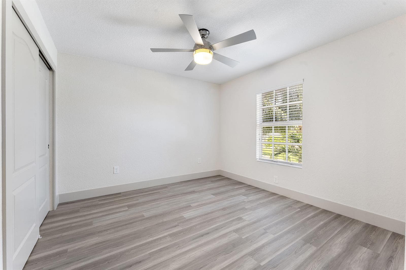 430 LUCKY Lane, Delray Beach, FL 33444 photo 5
