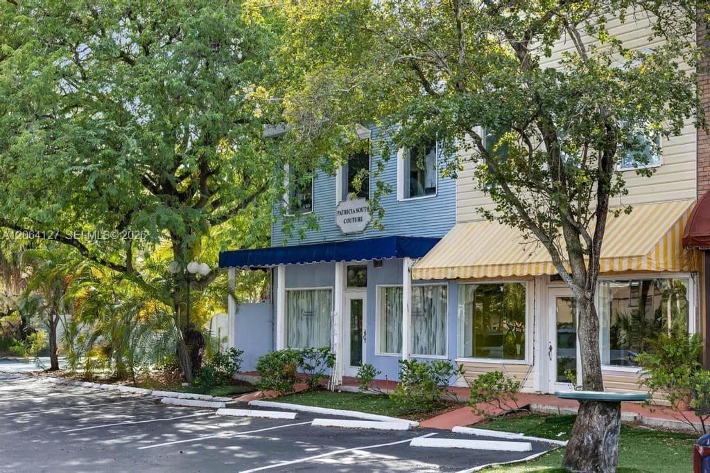4066 W Broward Blvd # Suite 6, Plantation, FL 33317 photo 2