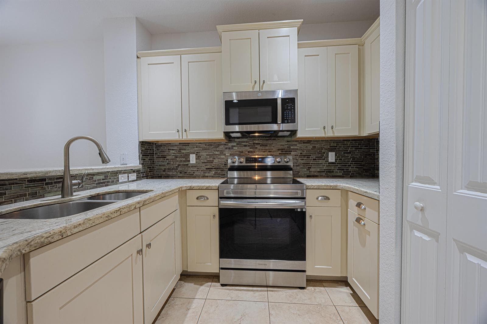 2646 Webb Avenue, Delray Beach, FL 33444 photo 5