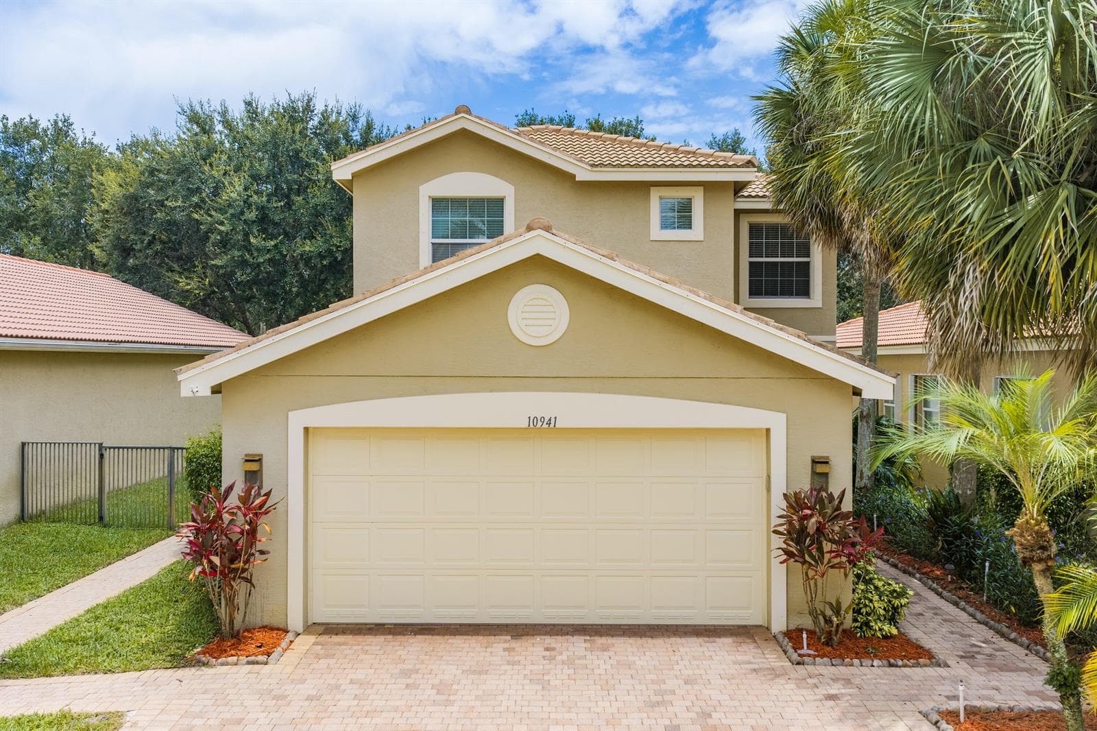 10941 Bitternut Hickory Lane, Boynton Beach, FL 33437 photo 2
