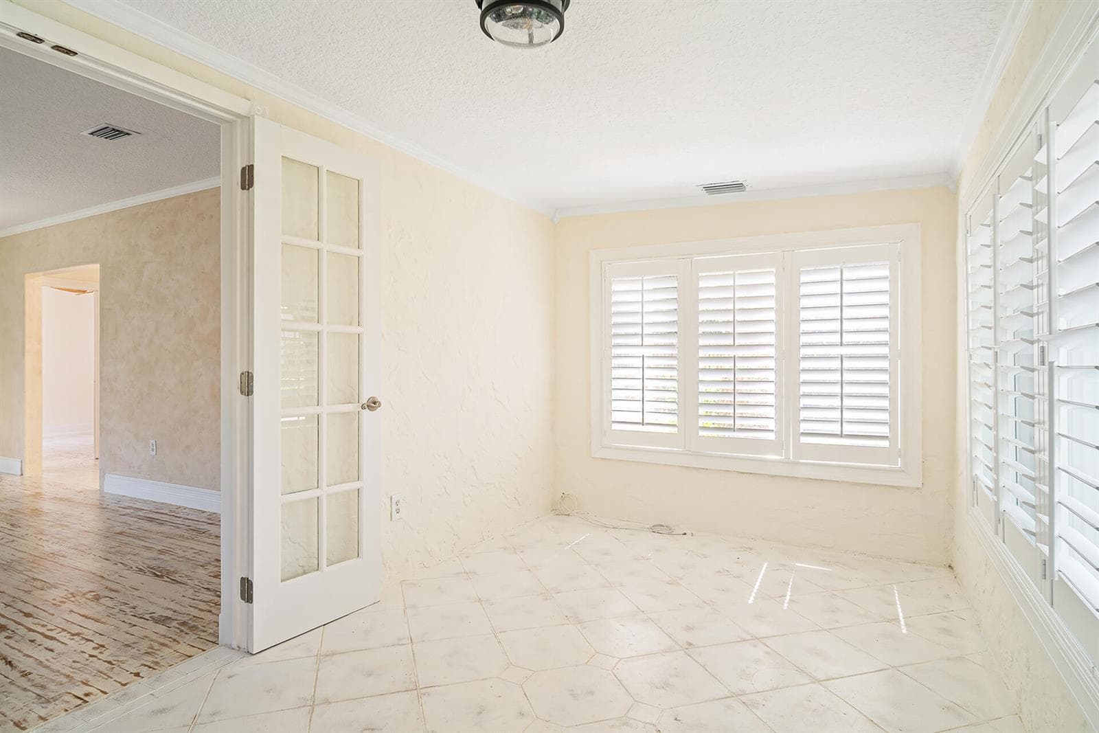 813 Avon Road, West Palm Beach, FL 33401 photo 5
