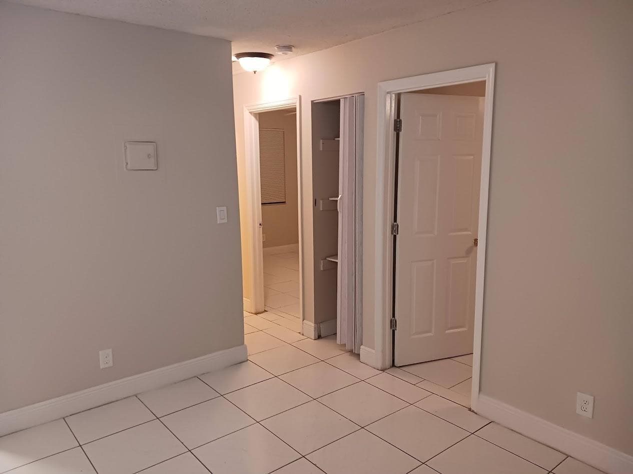 708 NW 6th Street, Hallandale Beach, FL 33009 photo 3