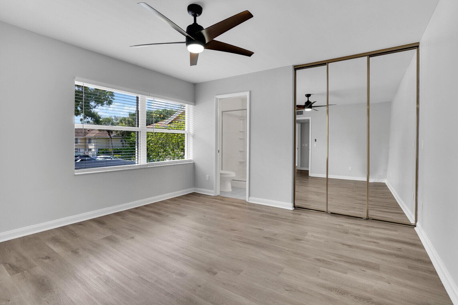 8156 CHELSEA Court # 56C, Lake Clarke Shores, FL 33406 photo 5