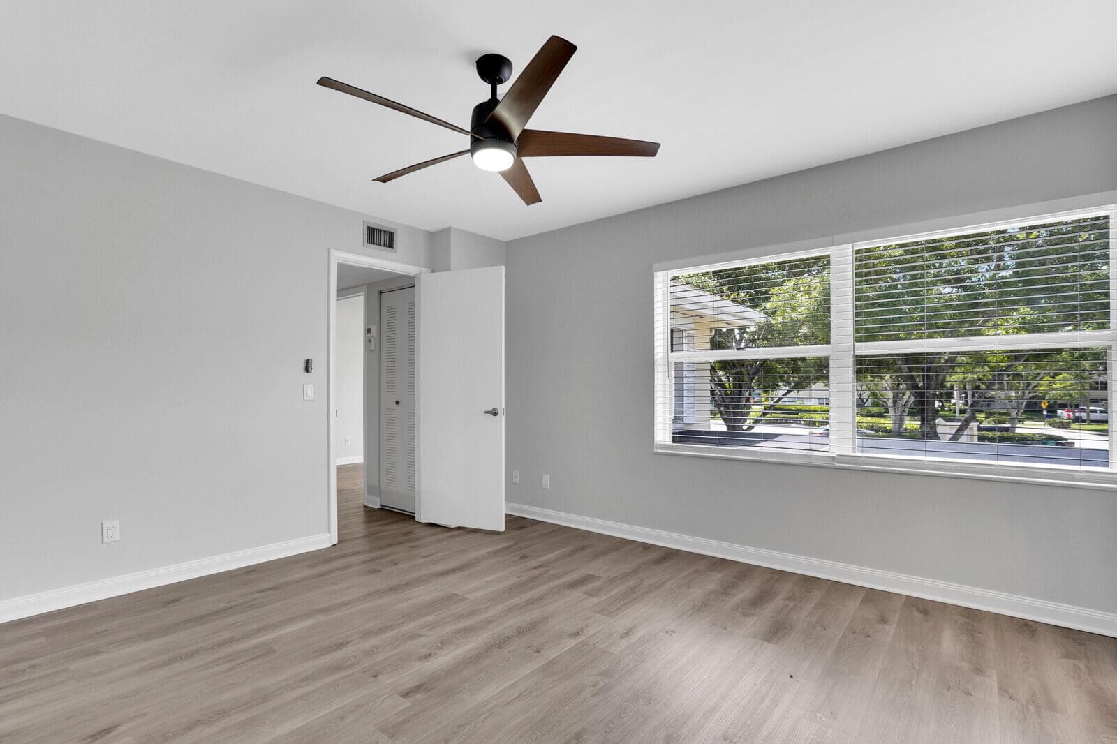8156 CHELSEA Court # 56C, Lake Clarke Shores, FL 33406 photo 4