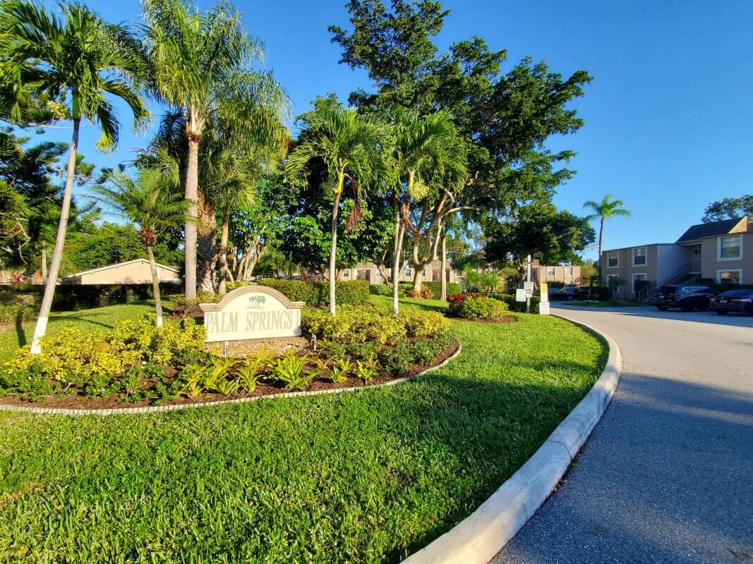 1060 NW 80th Avenue # 104, Margate, FL 33063