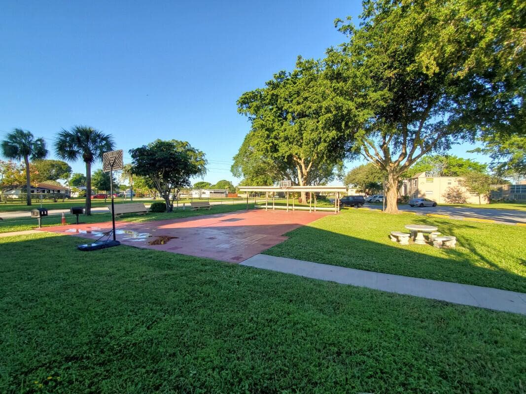 1060 NW 80th Avenue # 104, Margate, FL 33063 photo 4