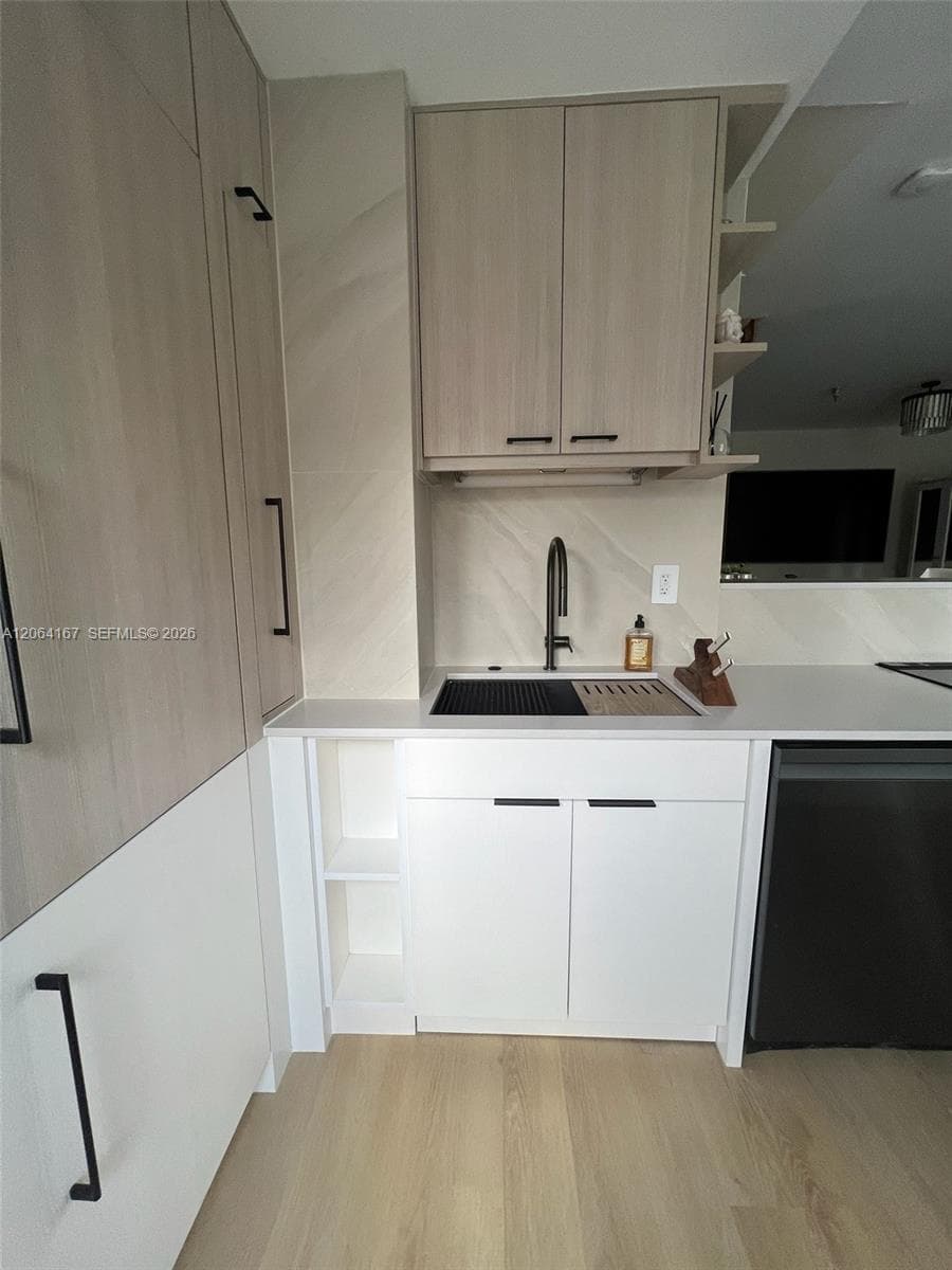 1350 Pennsylvania Ave # 201, Miami Beach, FL 33139 photo 4