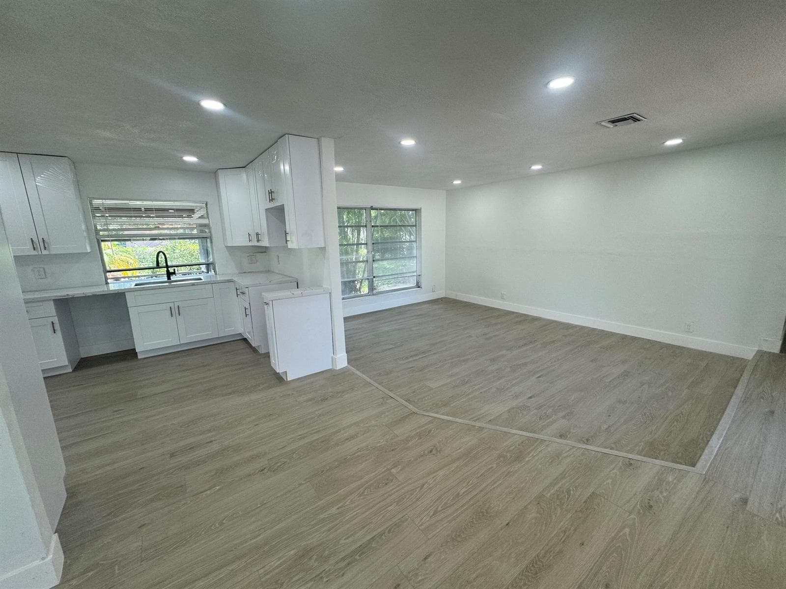 6260 SW 6TH Street, Margate, FL 33068 photo 5