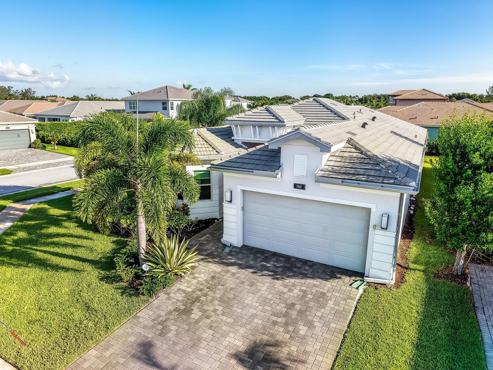 7887 Waterford Isles Lane, Delray Beach, FL 33446 photo 2