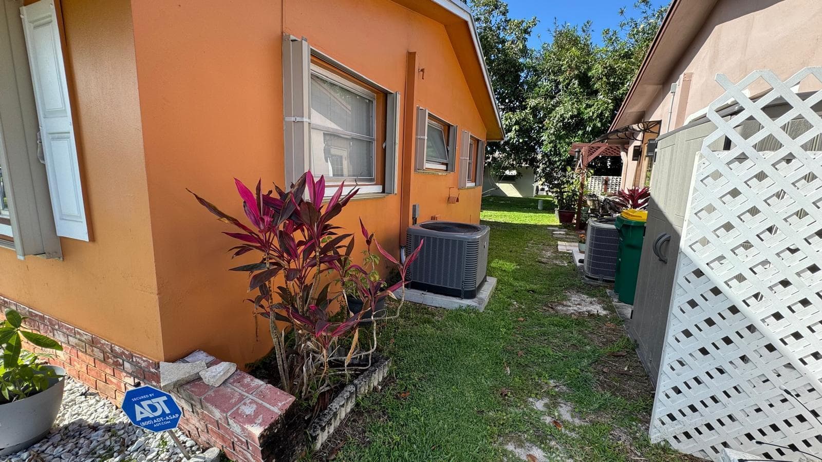 4511 NW 45TH Court, Tamarac, FL 33319 photo 2