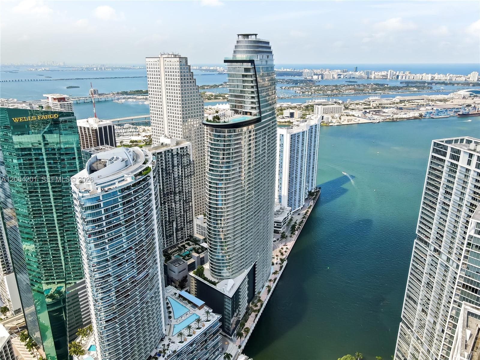300 Biscayne Boulevard Way # 1106E, Miami, FL 33131 photo 3