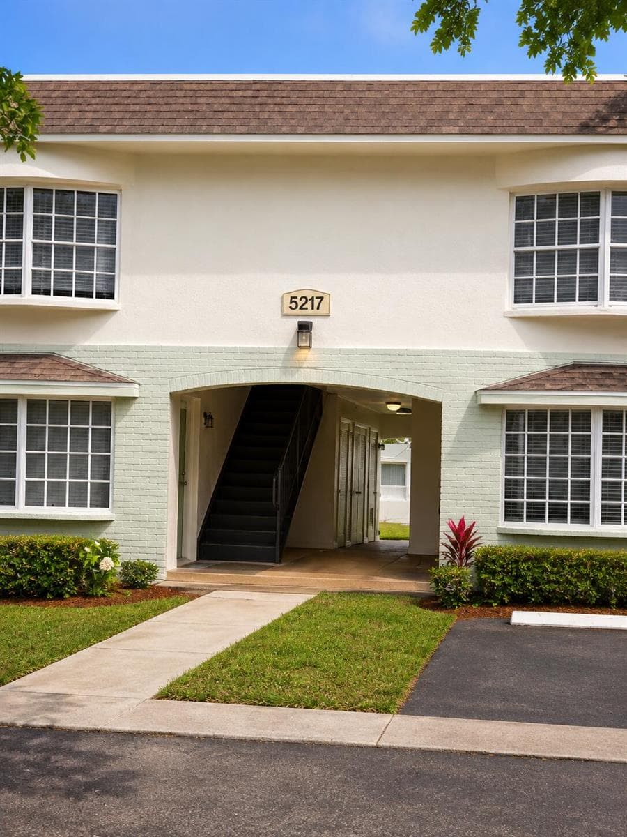 5217 NW 18th Street # 3D, Lauderhill, FL 33313 photo 3