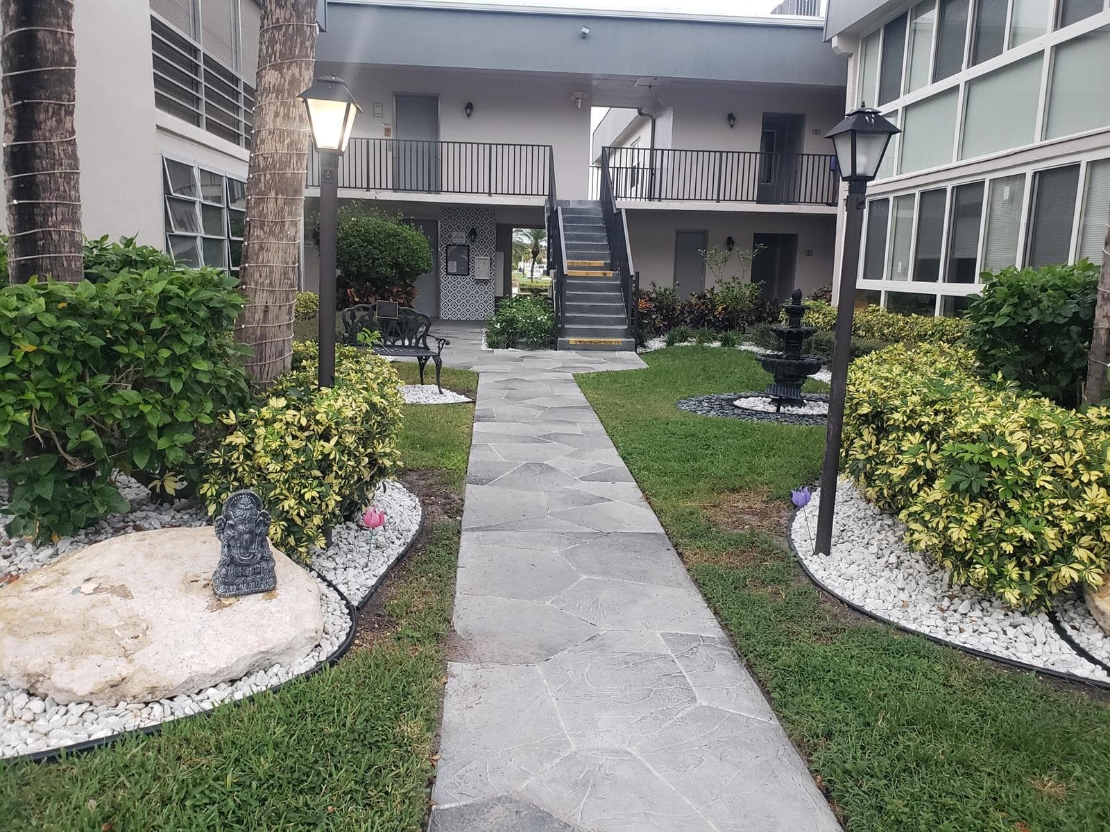 54 Piedmont B, Delray Beach, FL 33484