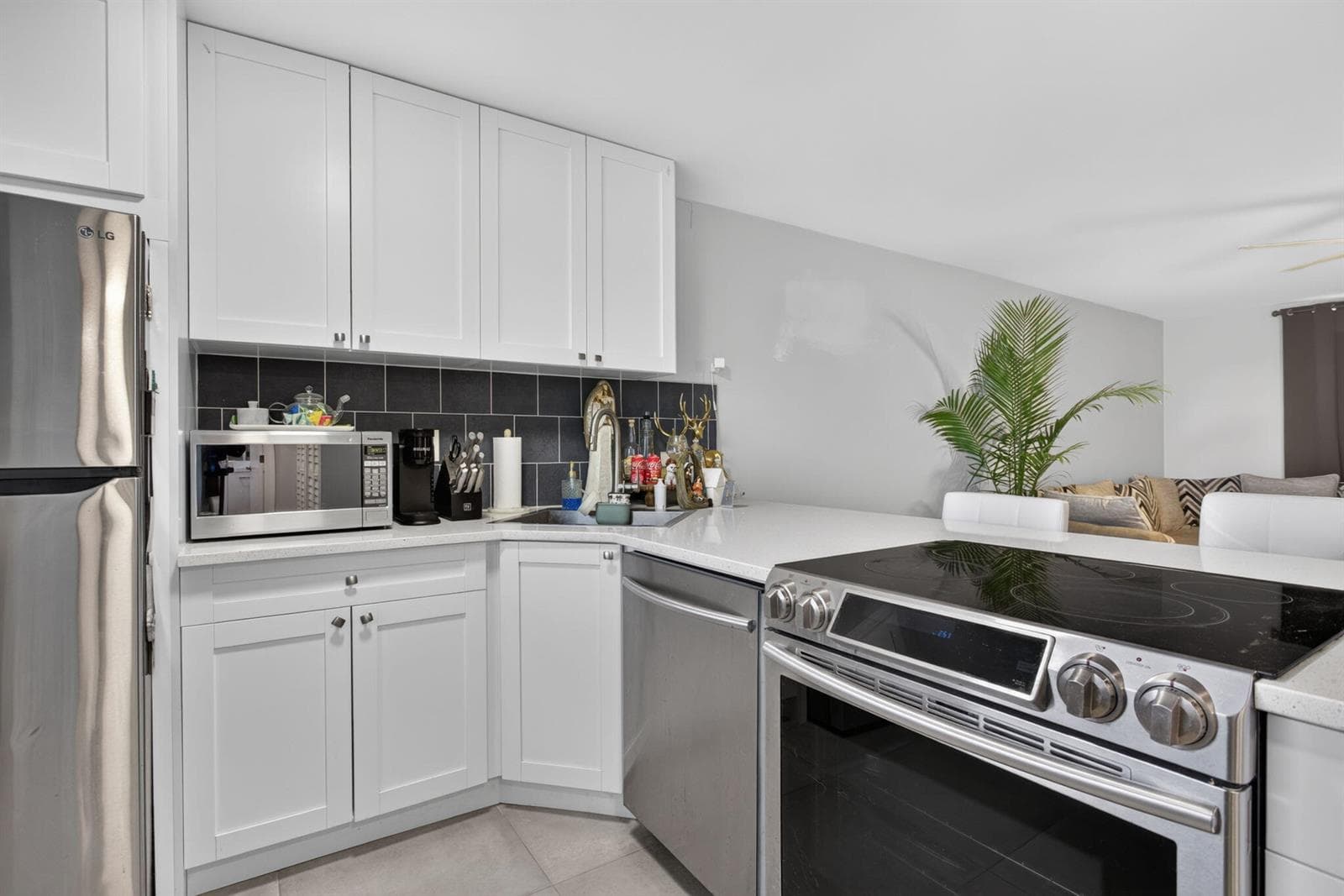 3301 NW 47th Terrace # 308, Lauderdale Lakes, FL 33319 photo 4