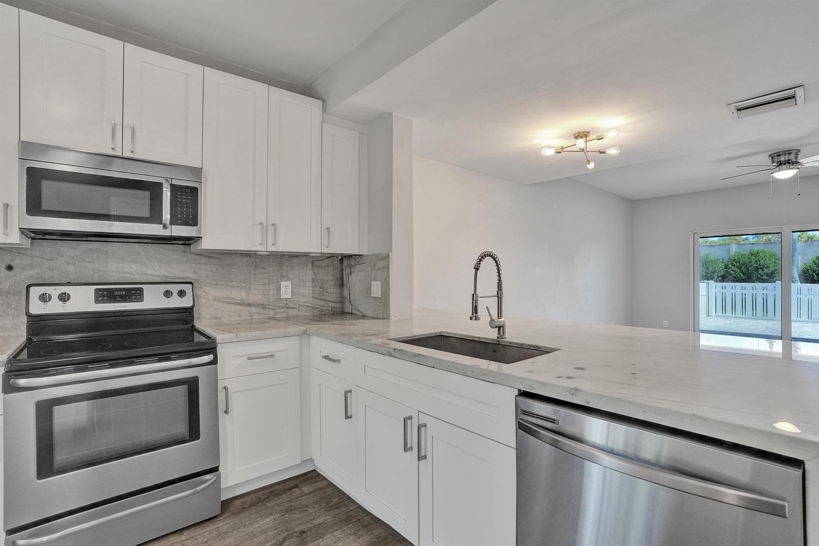 9913 NW 57TH Manor # ., Coral Springs, FL 33076 photo 5